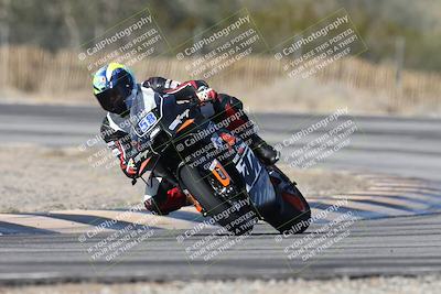 media/Dec-01-2025-Moto Forza (Mon) [[2daa91e15f]]/1-Advanced Group/Session 3 (Turn 3)/